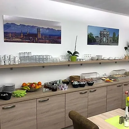 Creo Hotel
