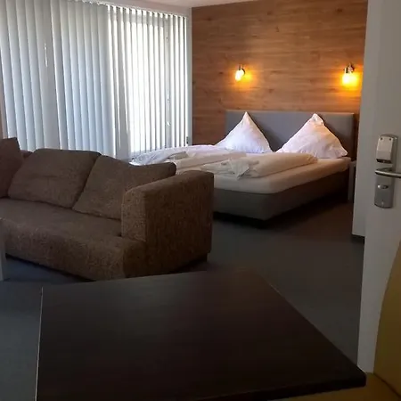 Otel Creo